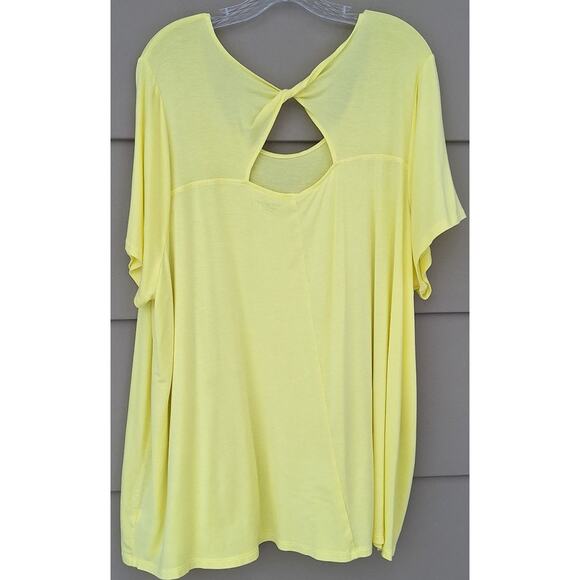 Lane Bryant Swing Tunic Short sleeves Back Cutout Yellow Size 26-28 Rayon Spring - Picture 6 of 7